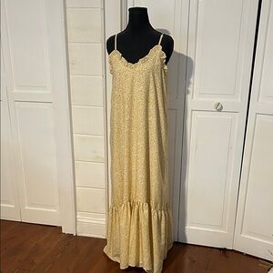 Wishlist Sunlit Floral Maxi Dress